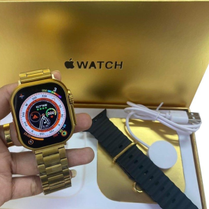 ساعت هوشمند طلایی، طرح Apple watch ULTRA A2859 مدل، یکی از پرطرفدارترین محصولات دسته‌ی ساعت هوشمند است. معرفی محصول ساعت هوشمند طلایی، طرح Apple watch ULTRA A2859 اپل واچ اولترا طلایی (کپی مدل A2859) دارای حسگر دما و سنسور ضربان قلب است. داخل جعبه یک عدد بند فلزی به رنگ های طلایی وجود دارد. امکان مشاهده اعلانات شبکه های اجتماعی و تماس و پیامک و امکان مکالمه و شماره گیری یکی دیگر از قابلیت های خاص واچ اولترا A2859 است. ابعاد دقیق 49mm x 44mm x 14.4mm میباشد. مشخصات محصول سایز 49mm کلید چرخشی: دارد فرم صفحه نمایش: مستطیلی پاپش فعالیت های ورزشی: دارد رنگ: طلایی نرم افزاری روان و منو مشابه با اپل واچ اورجینال بلوتوث: نسخه 5.2 شارژر فست بی سیم مگنتی امکان مشاهده اعلانات شبکه های اجتماعی و تماس و اس ‎ام ‎اس شارژ: با دو نوع شارژر USB معمولی و شارژر تایپ سی Type-C ظرفیت باطری: 320 میلی آمپر شتاب سنج: دارد ژیروسکوپ: دارد شمارش گر ضربان قلب: دارد قطب‌نما: دارد حسگر دمای بدن: دارد پشتیبانی از زبان فارسی: دارد سازگاری با اندروید و ios: دارد دارای چند حالت مختلف برای ثبت برنامه های ورزشی و ثبت میزان بازدهی بدن شما نسبت به ورزش وزن: 209 گرم راهنمای خرید برای خرید ساعت هوشمند طلایی، طرح Apple watch ULTRA A2859، اول سایز و رنگ مناسب را انتخاب کنید. این ساعت با کیفیت ساخت بالا و قیمت مناسب عرضه می‌شود. همه‌ی سفارش‌ها با بسته‌بندی مطمئن و در کوتاه‌ترین زمان ارسال می‌شوند. محصولات مشابه را در ساعت هوشمند ببینید. اطلاعات بیشتر: ساعت هوشمند در ویکی‌پدیا